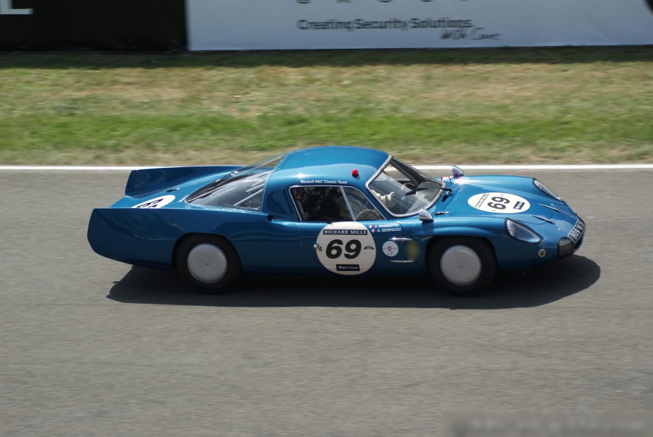 Alpine M65 Alpine M65