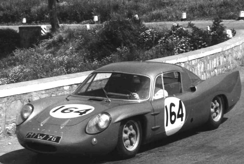 Alpine M65