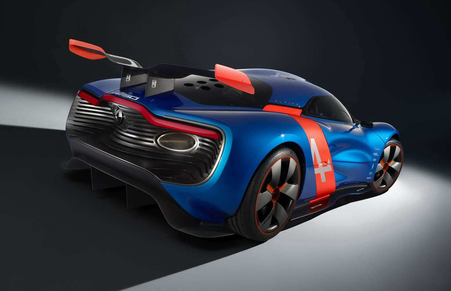 alpine renault caterham