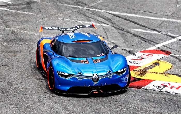 alpine renault caterham