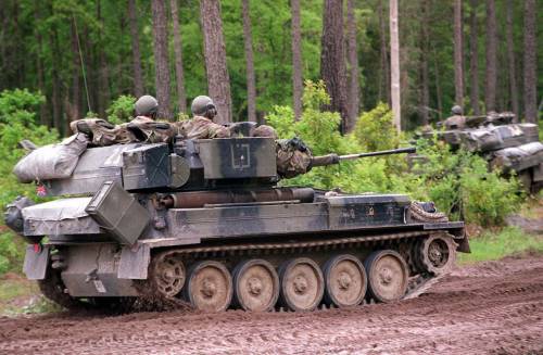 Alvis Saladin
