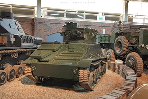 Alvis Saracen