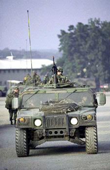 Am General HMMWV