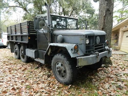 Am General M35a2