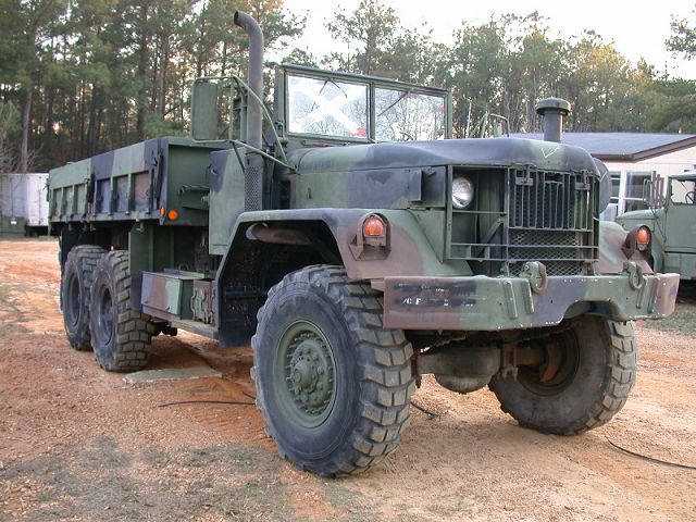 Am General M813