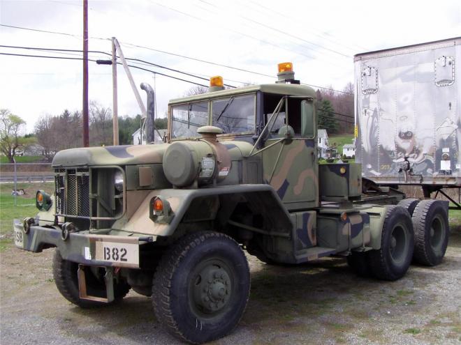 Am General M818