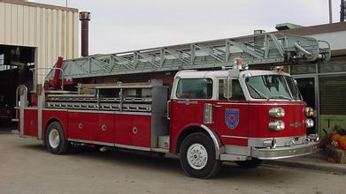 American Lafrance 900 series