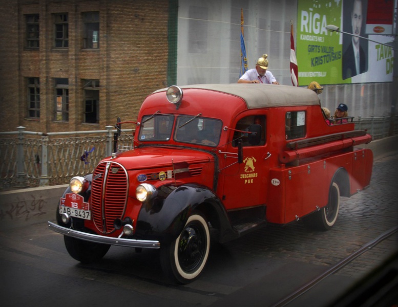 American Lafrance century series