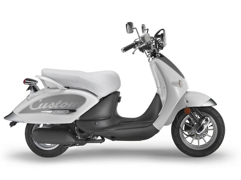 Aprilia 125 Custom