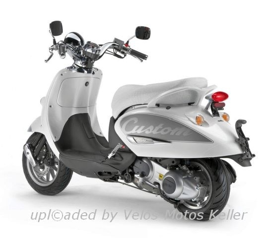 Aprilia 125 Custom