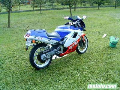 Aprilia 125 Sintesi