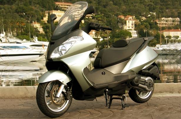 Aprilia Atlantic 125