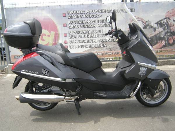 Aprilia Atlantic 400