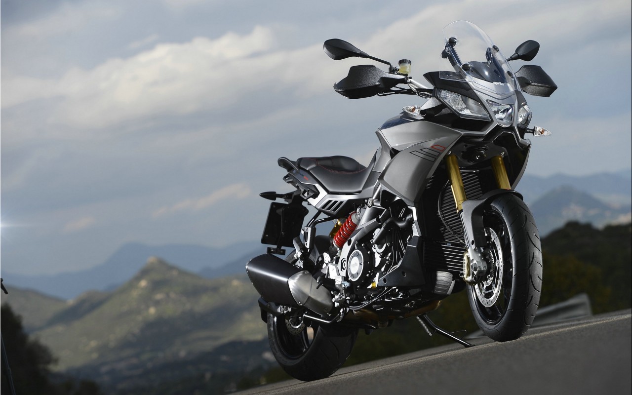 Aprilia Caponord