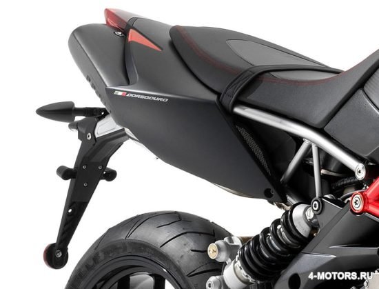 Aprilia Dorsoduro 750 Factory
