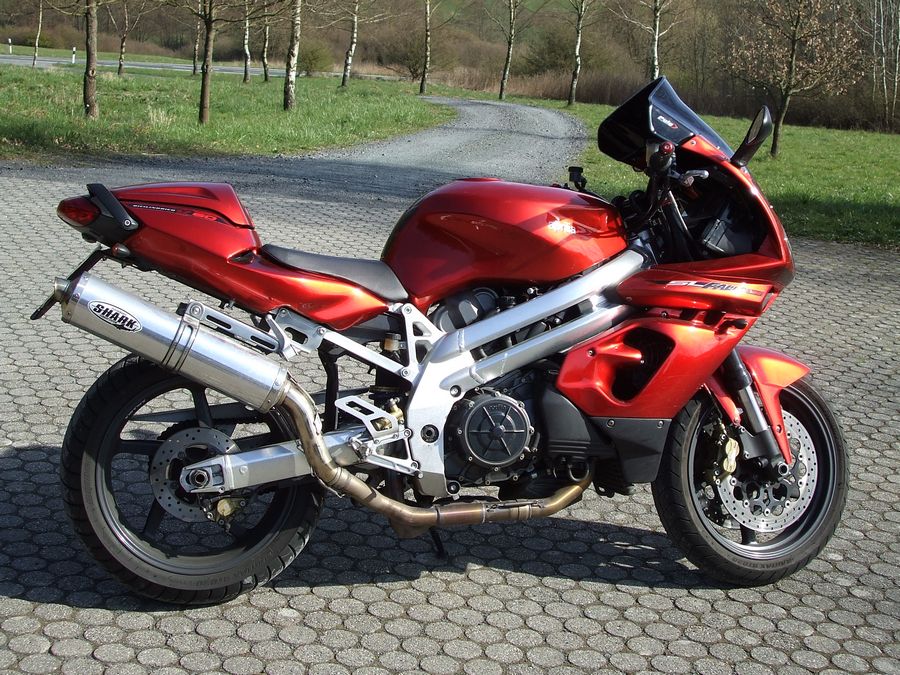 Aprilia SL 1000 Falco