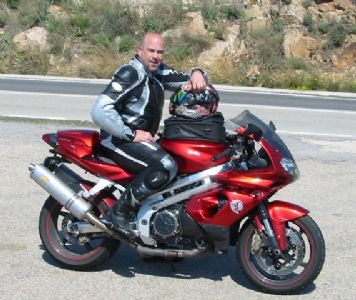 Aprilia SL 1000 Falco