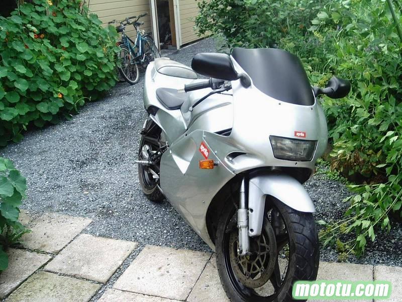 Aprilia Futura RST