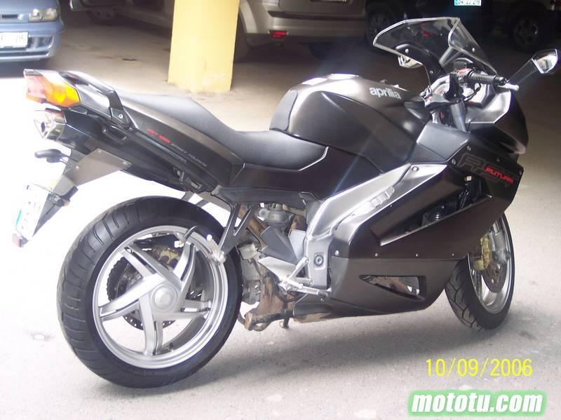 Aprilia Futura RST