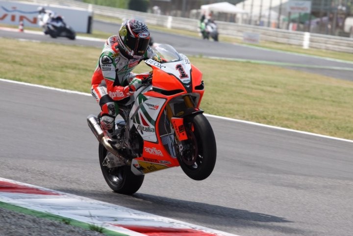 Aprilia RST 1000 Futura