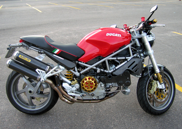Aprilia FV2