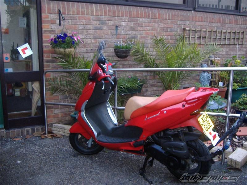 Aprilia Leonardo