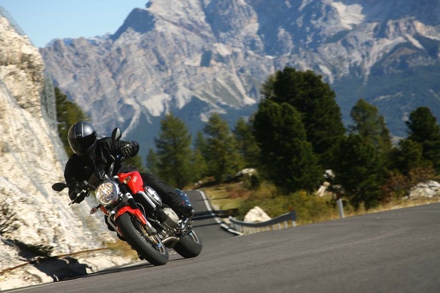 Aprilia Mana 850 GT ABS