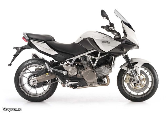 Aprilia Mana GT