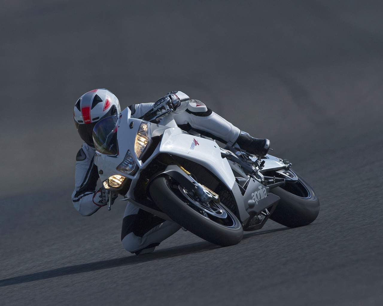 Aprilia moto