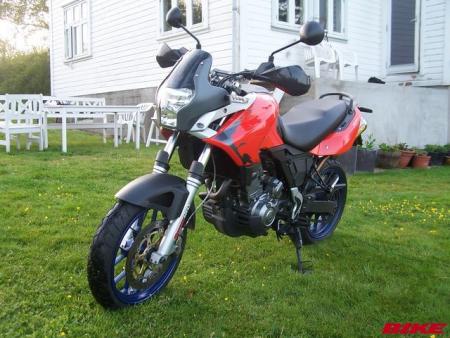 Aprilia Pegaso 600