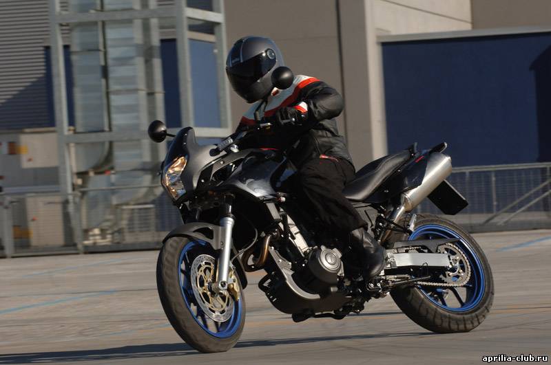 Aprilia Pegaso 650 i e