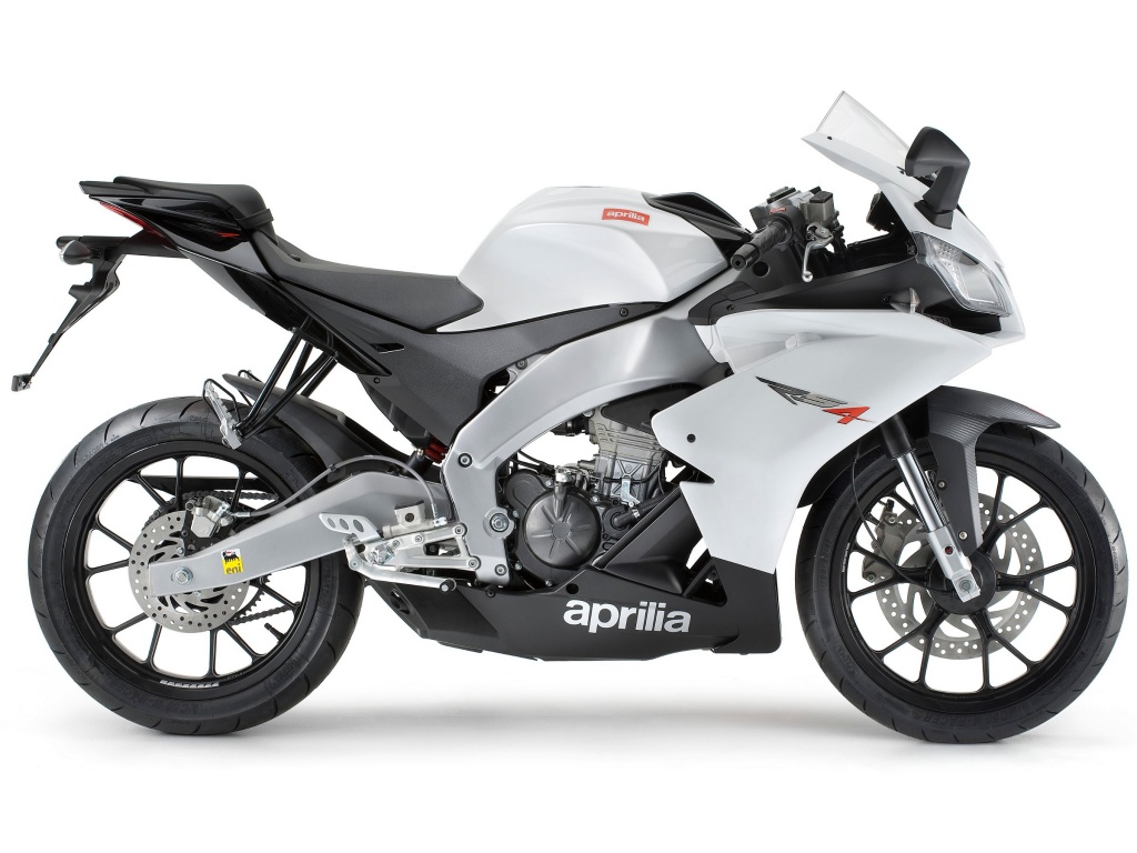 Aprilia RS 125 4 Stroke Aprilia RS 125 4 Stroke