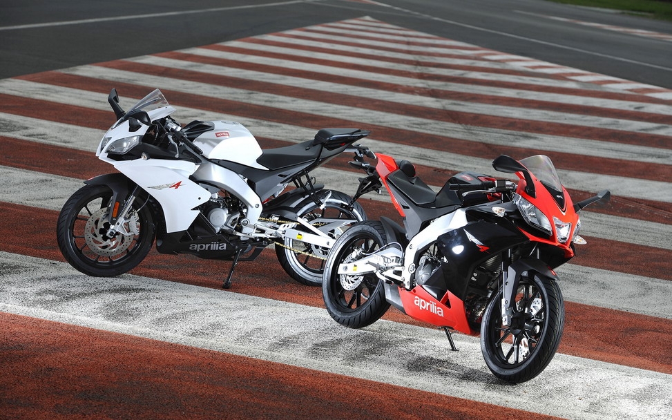 Aprilia RS 125 Replica