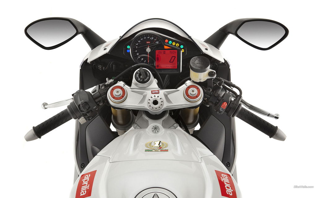 Aprilia RS 125 white