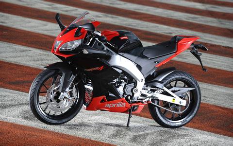Aprilia RS4