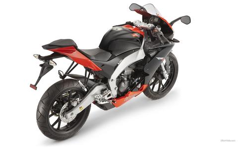 Aprilia RS4