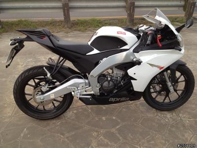 Aprilia RS4