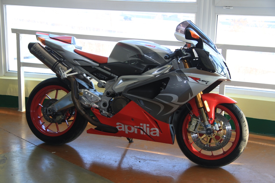 Aprilia RSV Mille SP