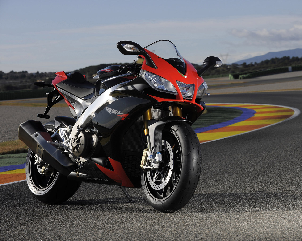 Aprilia RSV4 125