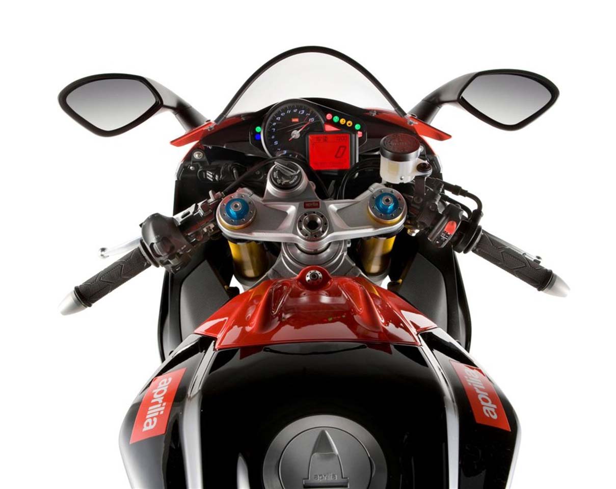 Aprilia RSV4