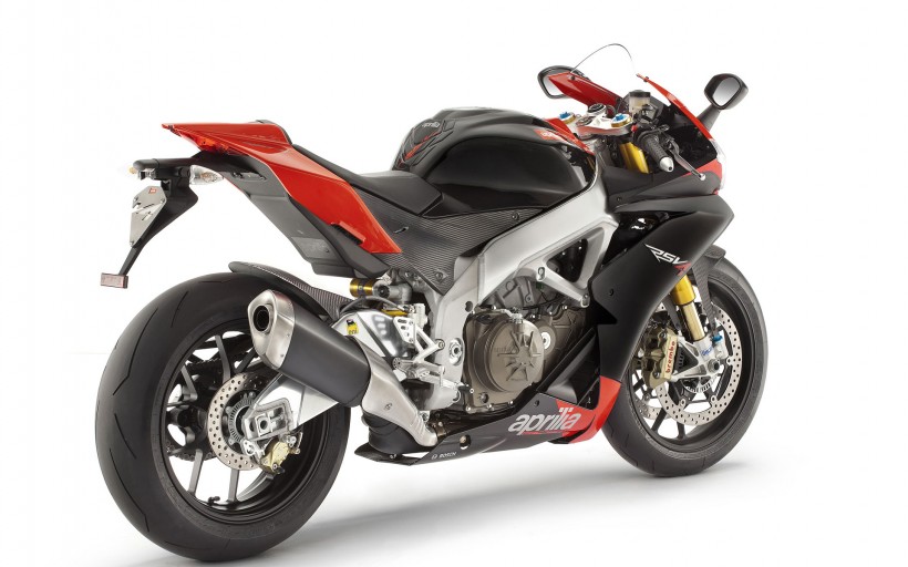 Aprilia RSV4 Factory APRC