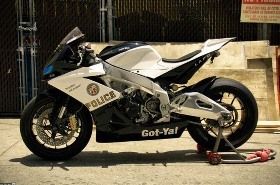Aprilia RSV4 R APRC ABS