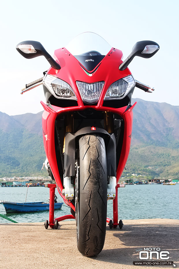 Aprilia RSV4 R APRC