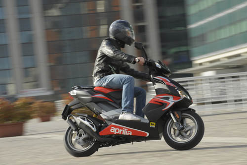 2006 Aprilia Scarabeo 50 2006 Aprilia Scarabeo 50