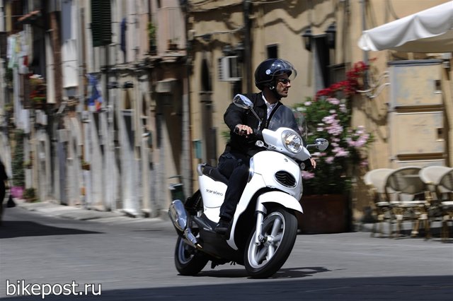 Aprilia Scarabeo 250 GT