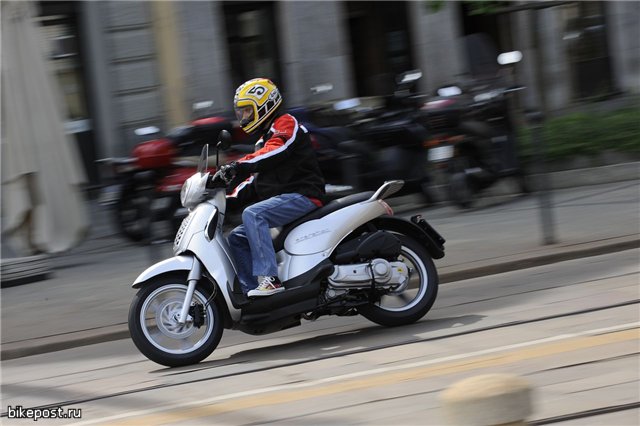 Aprilia Scarabeo 300S