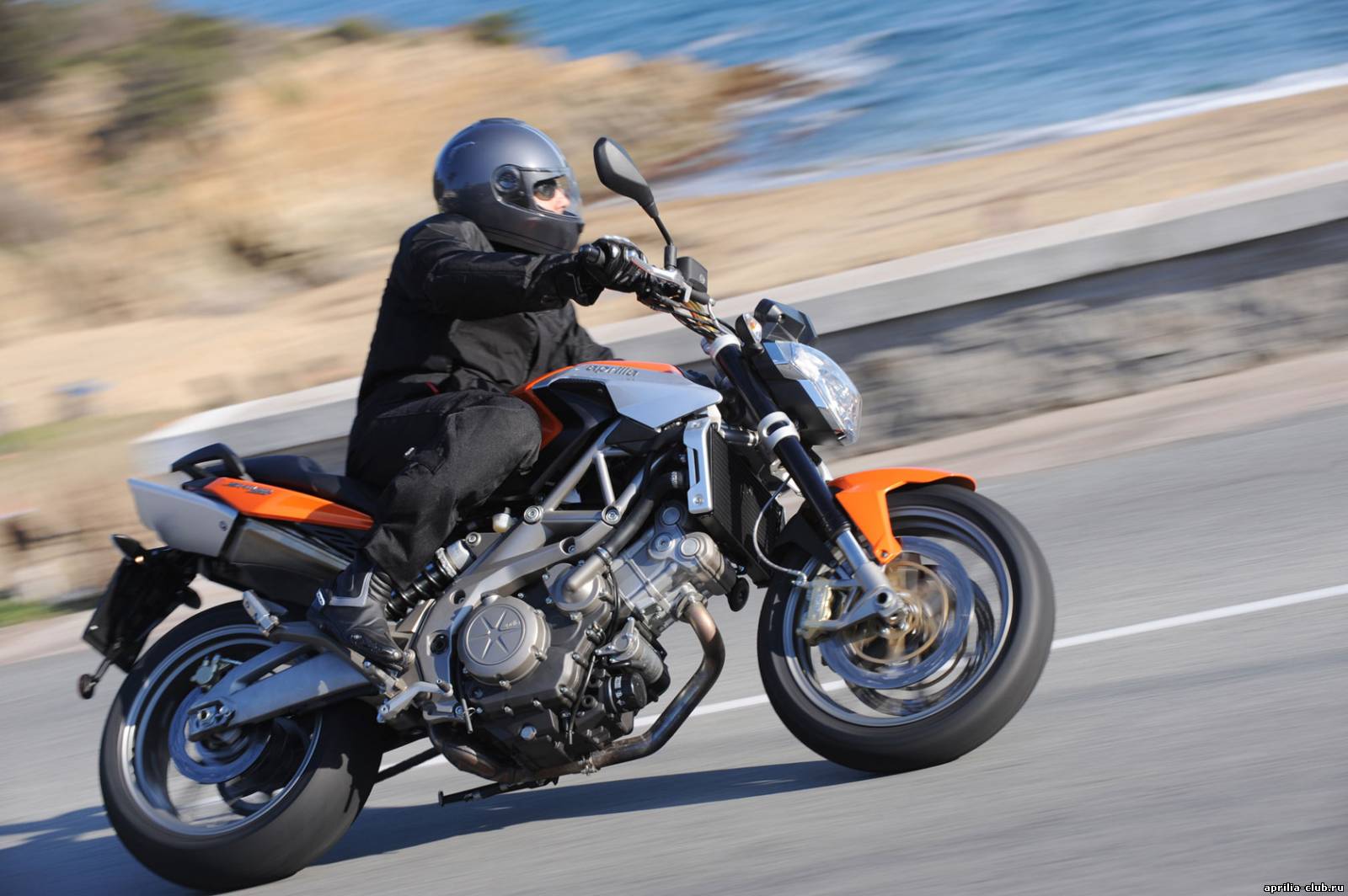 Aprilia Shiver 2010