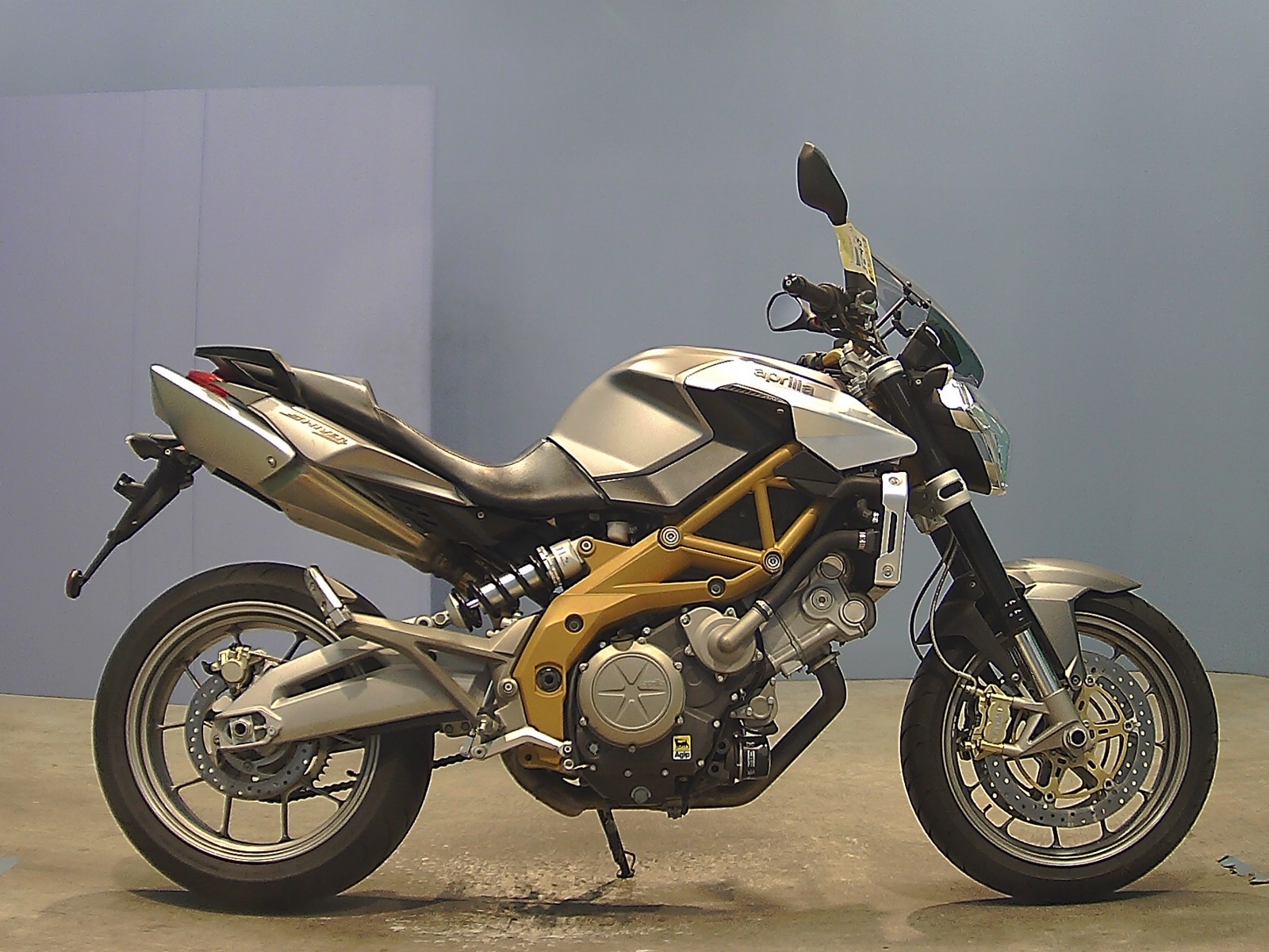 Aprilia Shiver
