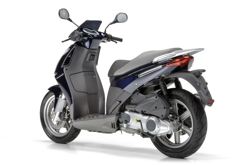 Aprilia Sport PRO