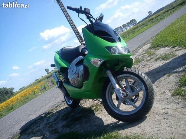 Aprilia SR 50 R Factory Replica SBK